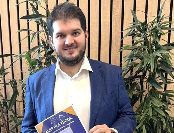 Martin Luňák – s knihou Sales Playbook